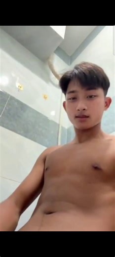 RT @QuanTran342002: Đã tìm ra 😋😋😋