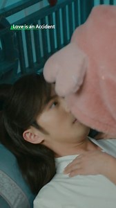 9M views · 79K reactions | Ela caiu do céu direto na cama dele?! ️ #loveisanaccident #花溪记 #iqiyi #iqiyioriginal #fairxing #xingfei #xukaicheng #cdrama #mustwatch | iQIYI Portuguese | Facebook