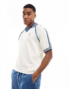 Bershka knitted piped polo in ecru | ASOS