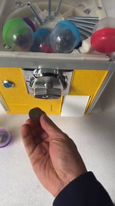 Vending Machine, Big Capsule Vending Machine for Business, Commercial Candy Gumball Machine Huge Load Capacity Candy Vending Machine for 1.77-1.97in Gadgets (US Stock)