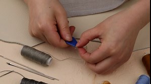 38 pcs Upholstery Repair Sewing Kit, Leather Sewing Kit, Heavy Duty Sewing Kit for Leather Craft DIY with Sewing Awl, Seam Ripper, Leather Hand Sewing Needles, Threader and Leather Sewing Thread