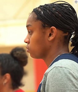 📋 Kamie Ethridge, from Washington State University, will be in charge of leading the USA 🇺🇸 process as head coach!. The intention of the 🇺🇸, in addition to retaining the crown, 👑 is to give their players experience with an eye toward to the future. 💪 📹 Via USA Basketball. https://www.fiba.basketball/womensamericup/2023/news/getting-to-know-the-2023-fiba-women-s-americup-teams-united-states 🔥 🔜🗓️ July 1-9. 📍 Leon, Guanajuato 🇲🇽. | FIBA Women's AmeriCup