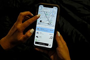 Uber driver steals passenger's possessions