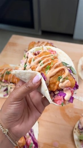 219K views · 384 reactions | It is Taco Tuesday, so I'm sharing one of my favorite taco recipes with you guys: Baja Fish Tacos! Full Recipe: https://tonisrecipes.com/baja-fish-tacos/ | Themoodyfoody | Facebook