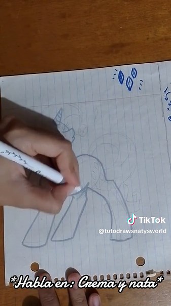 Tutorial de cómo dibujar a Rarity de My Little Pony