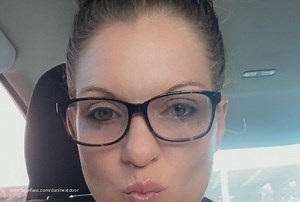 MILF fucks Midget with Massive cock - DaniNextDoor Official Profile | LoyalFans