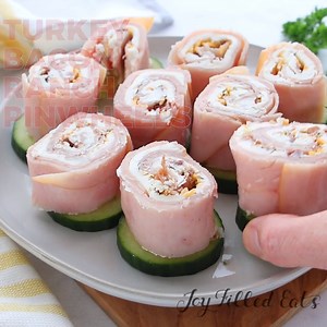 These Turkey Bacon Ranch Pinwheels disappeared in minutes at our last get-together! 🦃🥓 Creamy, cheesy, and packed with flavor, they take just 5 minutes to prep and are perfect for parties, lunchboxes, or snacks. Plus, they’re keto, low carb, gluten-free, and totally family-approved! Comment the word RECIPE below, and I’ll send the link straight to your DMs! 💌 Clickable link in bio! 🔗 https://joyfilledeats.com/turkey-bacon-ranch-pinwheels/ | Joy Filled Eats - Keto, Low Carb, & THM Recipes