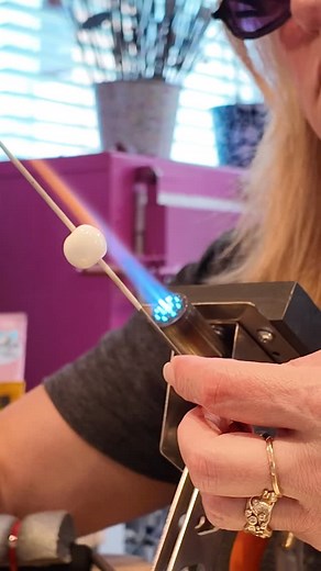 making some litte Halloween beads #Lampwork #artglass #glasswork #beadmaker #skeleton #halloween #sallysutherlandglass #maker #madeinscotland | Sally Sutherland - Lampwork Beads and Jewellery