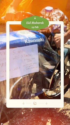Kamu kluarga besar Farza motor mengucapkan selamat hari raya Idul fitri mohon ma’af lahir batin#ninja #tkijepang🇯🇵 #ninjamenolakpunah #viral #ninjass @FARZA MOTOR 1