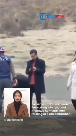 2.5K views · 18 reactions | Sosok Andrie Wibowo Eka Wardhana (41) telah ditetapkan sebagai tersangka atas kasus kebakaran Bukit Teletubbies Gunung Bromo. #Bromo #kebakaran #fotografer | Tribunnews.com | Facebook