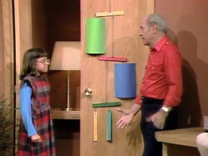 How Do Mobiles Work? - Mr. Wizard's Challenge