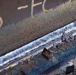 Full process of fillet welding flat position for beginner #welder #welding #weldingcreativeandcrafts | Welding Creative & Crafts