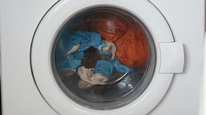 Washing Machine Door Rotating Garments Inside Stock Footage Video (100% Royalty-free) 1008007813 | Shutterstock
