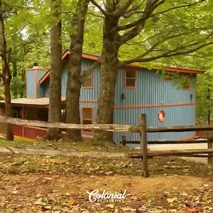 Looking for a secluded Smoky Mountain cabin rental with all the comforts of home? 🌲 Dogwood Hideaway is a charming three-bedroom, two-bath cabin that sleeps six guests, offering lush, wooded views and the peaceful ambiance you’ve been searching for. 🏡✨ Inside, enjoy spa-like bathrooms and cozy country bedrooms, while outside, relax on the screened porch and watch wildlife in their natural habitat. 🦋🦅 Plus, you’re just minutes away from all the fun and excitement of Pigeon Forge! Book your st