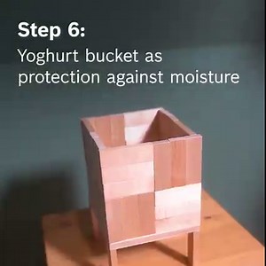 Attention plant lovers! ☝🏻🪴 With our DIY plant stand made from old building blocks, you can put your plants in the spotlight. We show you how it's done. | Bosch DIY and Garden