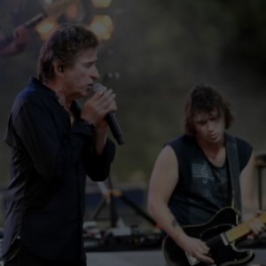 Hello. Les ami"e"s. Pour vous souhaiter un bon week-end, un p'tit montage photos/audio. ❤️❤️❤️ #mikaHFT #thiéfaine | Michael Mercier