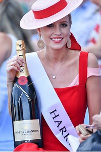 50K views · 174 reactions | Who's ready for the for the biggest raceday of the 2019?  | Experience Gold Coast | Facebook