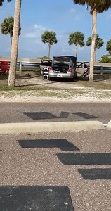 Nos siguen llegando videos desde Tampa Florida. | Rumba Caliente PR