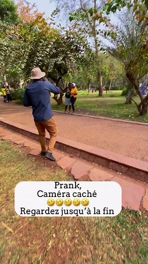 222K views · 7.5K reactions | Caméra caché au park national de Bamako 藍藍藍藍 #prank#raydas#cameracache | Raydas Officiel | Facebook