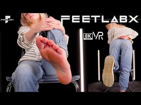 8K VR Foot Close-Up | Mia – Cinematic Studio Experience