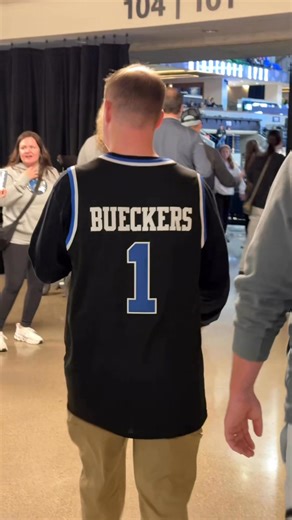 Warm welcome for our hometown girls 🫂 | Target Center