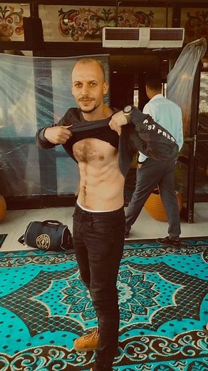 Max exercises on Reels