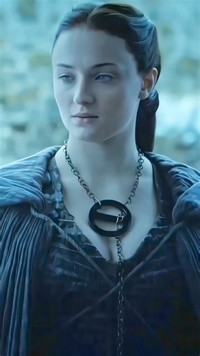 OMG she is so beautiful //// 💓 Sansa stark //#sansastark #gameofthrones #got #queen #👑 #bast #scene | Fire and Blood