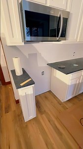 Helgas over-seeing the crew install the granite countertops 🤣￼