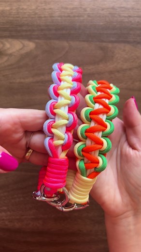 スマホショルダーの作り方（パラコード・ハンドストラップ）