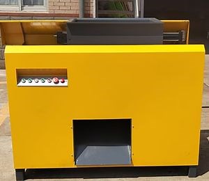 [Hot Item] Wood Crusher Pulverizer for Farm Wood Hanlding Process