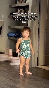 1.6M views · 10K reactions | They can now escape to their crib  Hilarious reaction mamash! #julietteandgianna #babyjulietteandbabygianna #babyjulietteandgianna #tiktokbabies #momlife #andreaarzola #cutebabies #twins #singlemom #twinmom #funnyvideo #funnymoments | 퐉퐮퐥퐢퐞퐭퐭퐞 퐚퐧퐝 퐆퐢퐚퐧퐧퐚 | Facebook