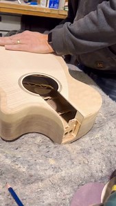 Sanding one of the customs 🎸 Next step the paint booth! #riversongguitars #guitar #canadianguitars | Riversong Guitars