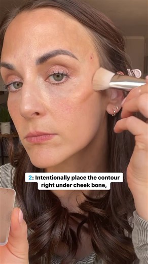 ✨Two easy ways to contour. #contouring #easycontour #contourforbeginners #easymakeuo | Kelly Nordfelt