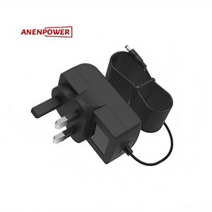 [Hot Item] IEC/En 61347 Standard 12V 2A Power Adapter UK Plug Ukca Approved for LED Modules