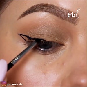 647K views · 9.2K reactions | The perfect how-to: winged liner for hooded eyes! | MetDaan Makeup | Facebook