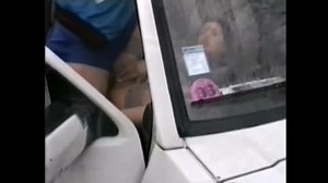 Un video di sesso amatoriale in pubblico