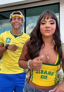 🚨🔥BUM BUM BUM Trend viral chegou! Clique no modelo • Faça em 3s. 🔥🇧🇷🕺🏻BUM BUM BUM - Tutorial do baile do Arthur Lima | Baile do Arthur Lima Brasil | Tendência do baile do Arthur Lima How to do the Brazil dance V Learn the Brazil dance trend tutorial Learn the Brazilian dance tutorial Brazil dance template Popular Brazilian dance trends for 2026 Easy Brazilian dance moves to try Best Brazilian dance challenges on TikTok brazil dance trend tutorial brazil dance ai trend Brazilian dance tren