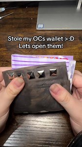 Should we open the other one🤔🤔🤔 #elainewhoops #arttok #ocwallet #asmr #ocart