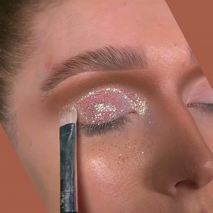 @Miki_Makeup_Co shows off just how easy it is to add a dash of FLASH with Lit Cosmetics Margarita glitter! We can’t stop watching! Shop www.LitCosmetics.com ✨ | Lit Cosmetics