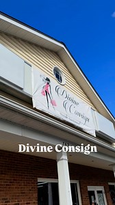 Upscale Consignment, right in the heart of @discoverwoodstockva! 👗 Divine Consign has taken the hobby of shopping and conformed it into a true art. With meticulously organized racks, you can find your size easily and shop for the exact reason why you need a new blouse or dress. The walls are lined with fun accessories at great prices, like brand name purses and shoes for every occasion. Travel to the back room and you can find treasures beyond your wildest imagination: furniture, table setting 