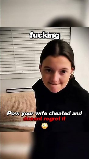 Wife was having a thresome when her husband came home 😬