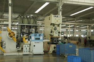 [Hot Item] Kinglan Machinery Metal Rolling Straightener Machine Sheet Coil Leveler Flattening and