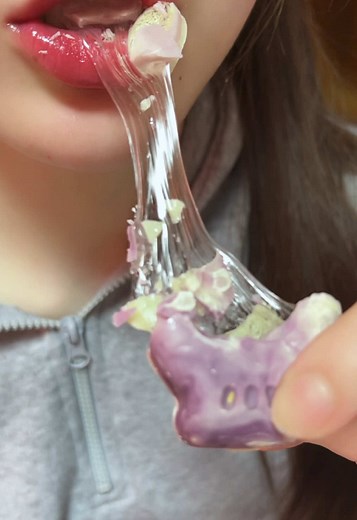 何回食べても水飴チョコ美味しすぎる🤤 新しいねり飴調達したのでまた色んなアレンジで作ります💎 #水飴チョコ #チョコ #ねり飴チョコ #asmr #モッパン