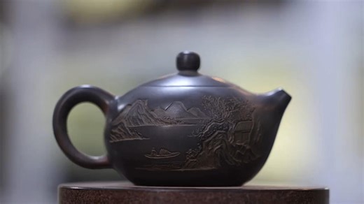 17 reactions | 𥳐 This #FathersDay, celebrate with a #gift that speaks to tradition and tranquility. Handcrafted in Qinzhou, #Guangxi, Nixing pottery blends tradition, elegance, and care in every piece. If your father enjoys tea or appreciates timeless design, this could be the perfect choice. What are you gifting your father this year? Share your ideas below! ⬇️ Cr. 小胡同学0216 #CulturalHeritage #art #handicraft | Discover Guangxi China | Facebook