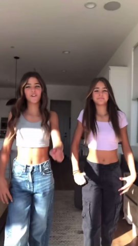 Ava + Leah on Instagram: "Sunday Morning ☀️"