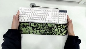Computer Keyboard Stand Pad with Wrist Rest Easy Typing Sage Green Leaves Floral Keyboard Pad Support with Wrist Pad Ergonomic Tilted Keyboard Riser Holder for Desktop Office Home Black Flowers Floral