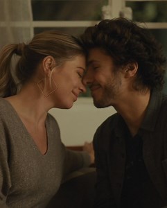 39K views · 30K reactions | El amor no entiende de edades. ¿Quieres ser mi novia?, sólo en cines. | Videocine Entretenimiento | Facebook