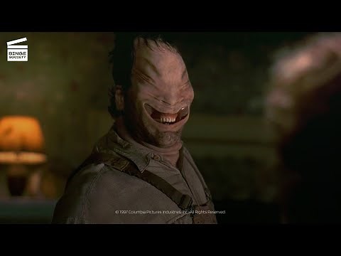 When an alien goes inside a human body | Men In Black | Binge Comedy