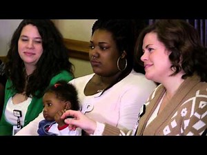 Moms2B: Helping Siblings of New Babies Too