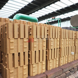 [Hot Item] Factory Price Magnesia Carbon Brick Customizable Specifications MGO-C Brick